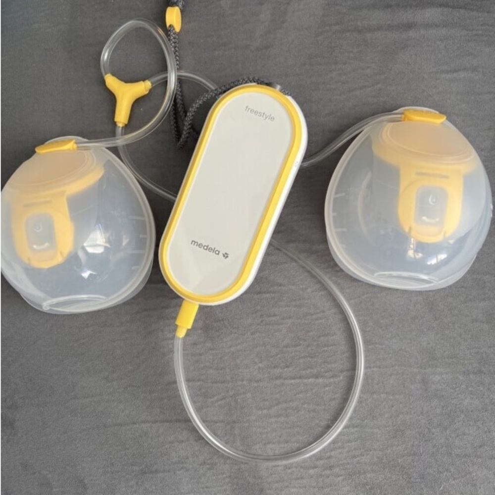 Medela Freestyle Hands-Free Breast Pump